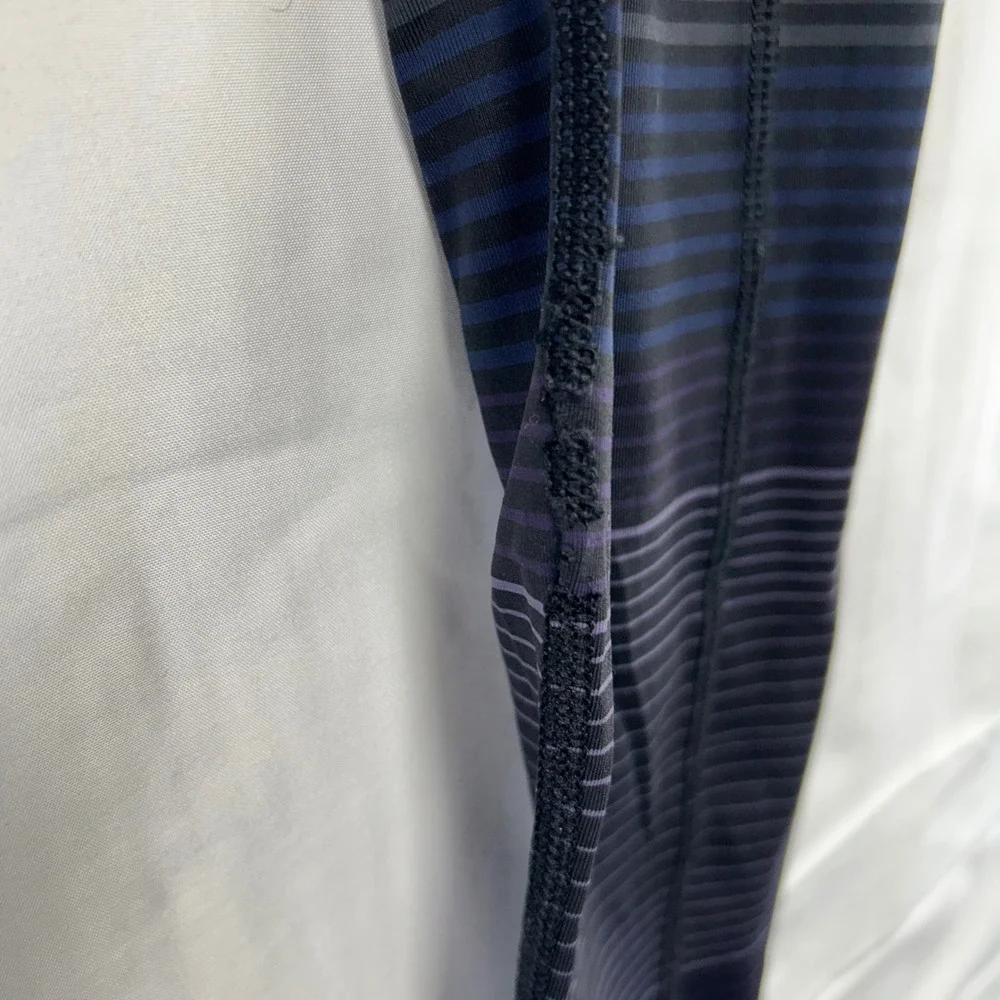 Lululemon Speed Up Tight Womens 8 Black Grey Blue Striped Running Leggings